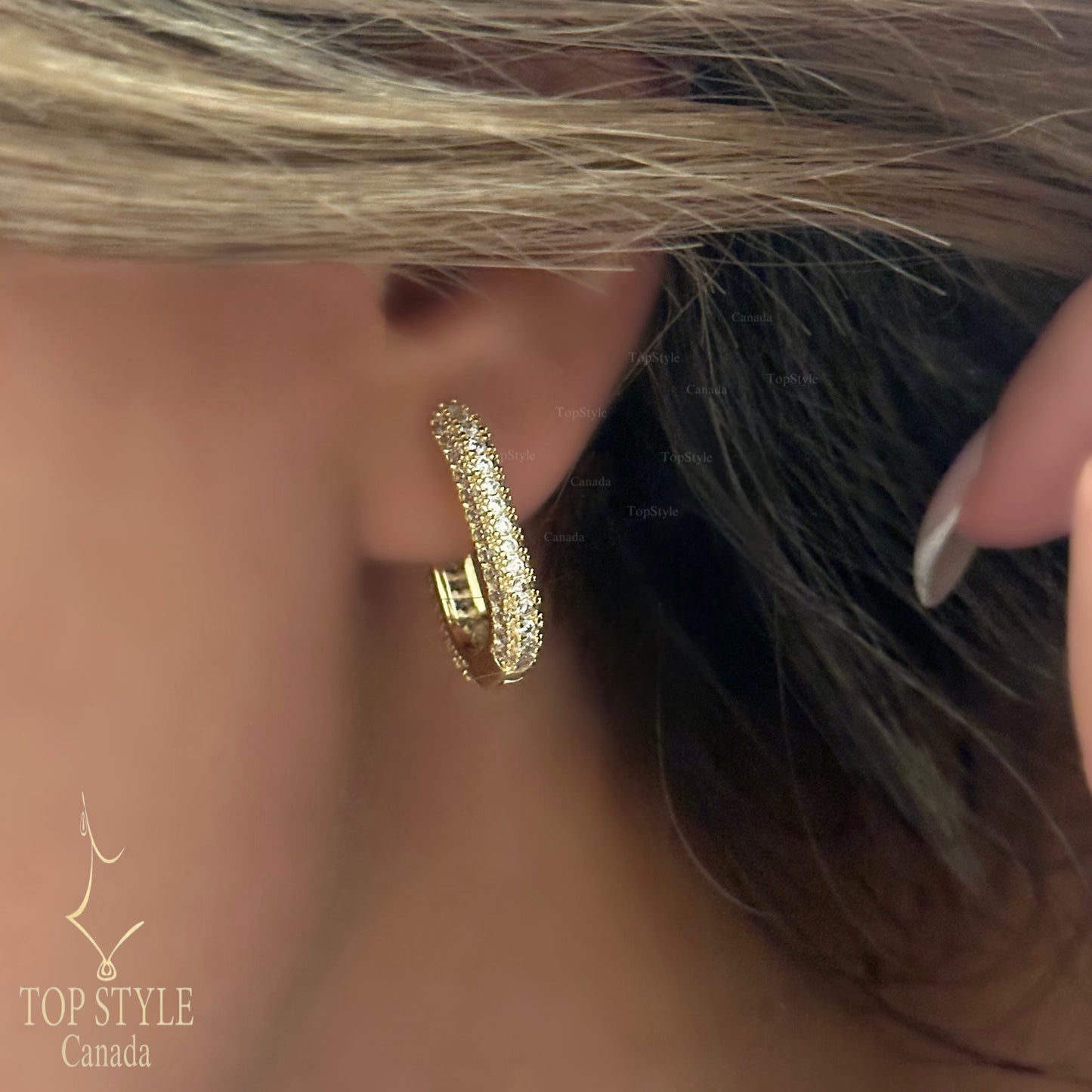 Elegant Gold-Plated Sparkle Hoops