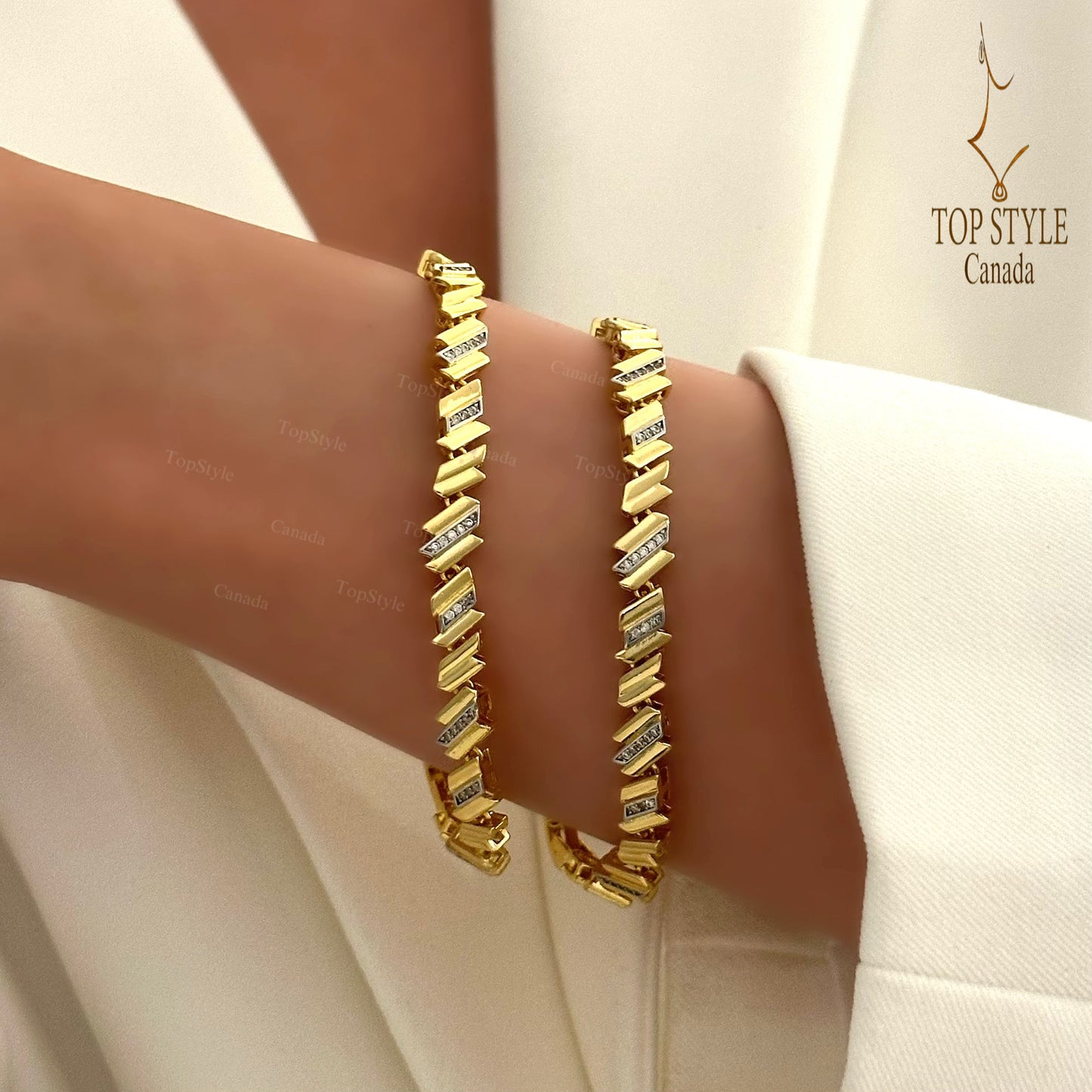Gold-Plated Chevron Thin Bracelet