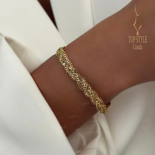 21K Gold Twisted Link Bracelet
