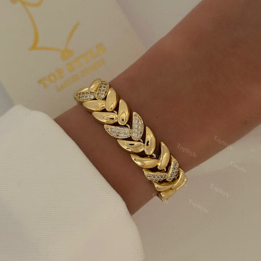 Fancy Leaf Link Bracelet