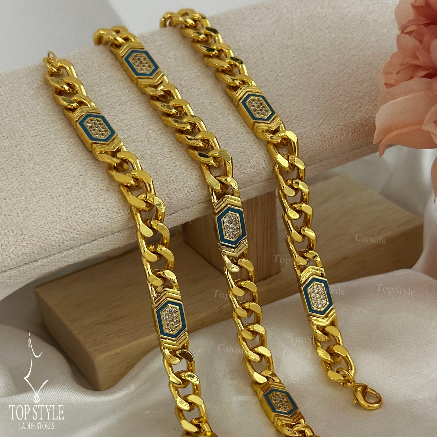 Elegant 21K Gold-Plated Chain Bracelet with Turquoise Detail