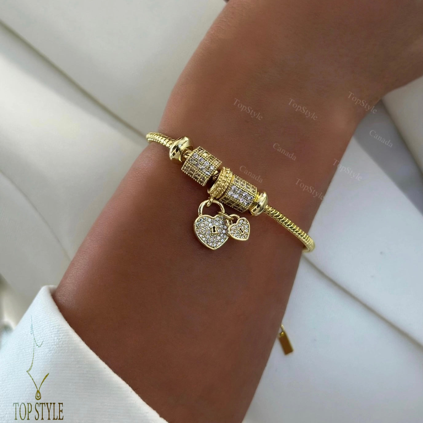 Double Heart Pavé Charm Bracelet - 18K Gold Plated