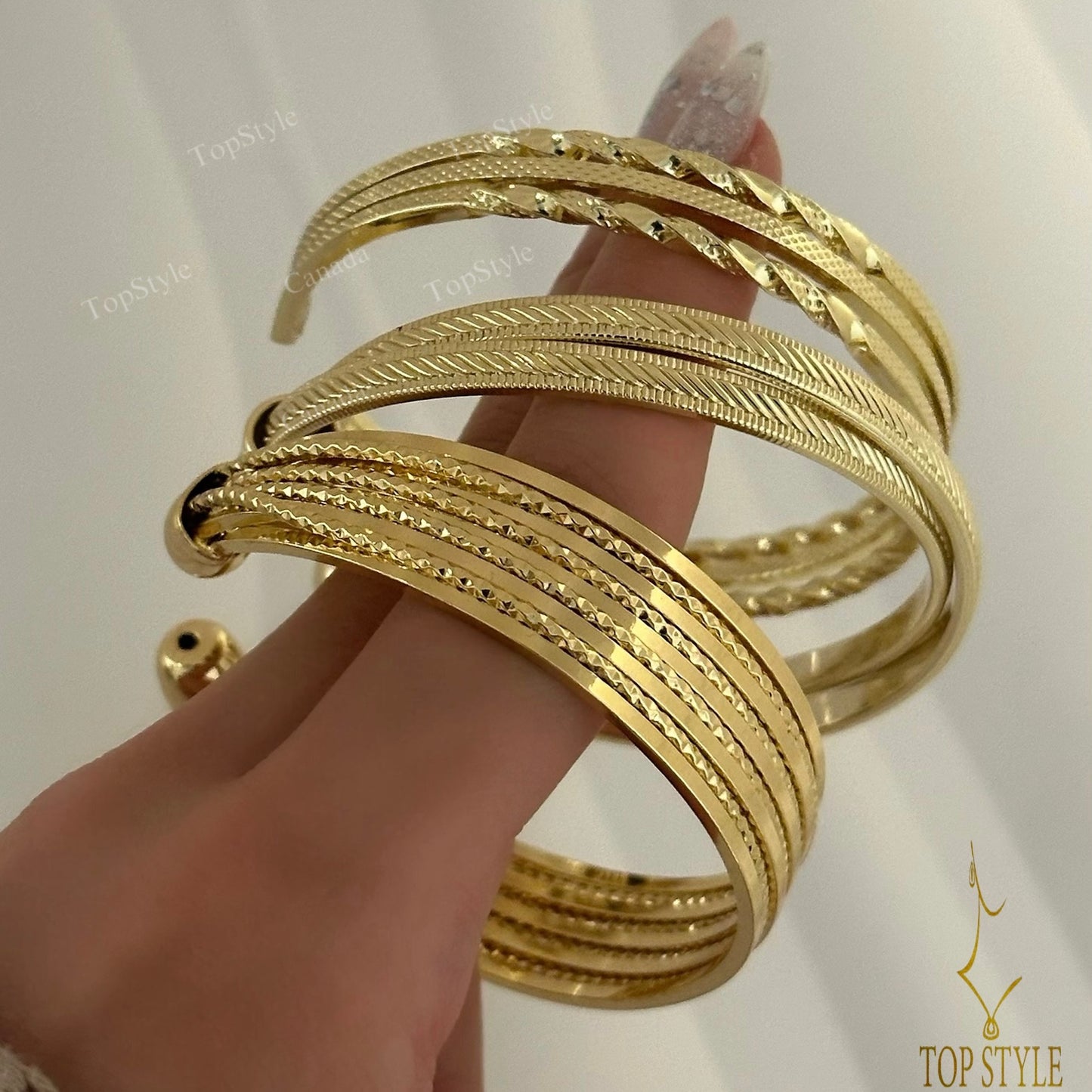 Bracelets joncs de luxe plaqués or 18 carats